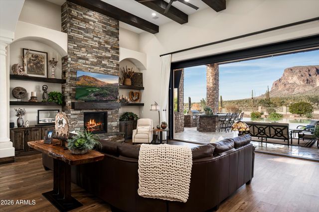 6806 E SUPERSTITION VIEW Drive, Gold Canyon, AZ 85119