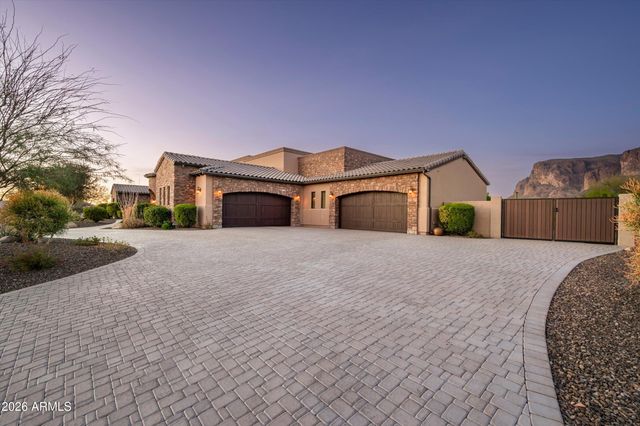 6806 E SUPERSTITION VIEW Drive, Gold Canyon, AZ 85119