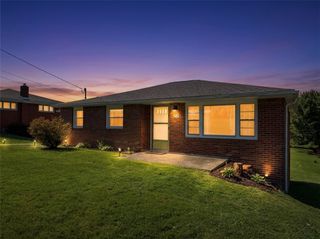 715 Parkview Terrace, Mt Pleasant Boro, PA 15666