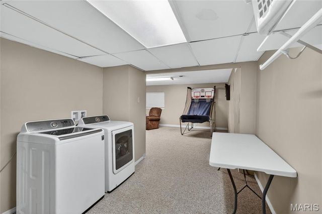 15580 Clover Ridge Drive, Chesterfield, MO 63017