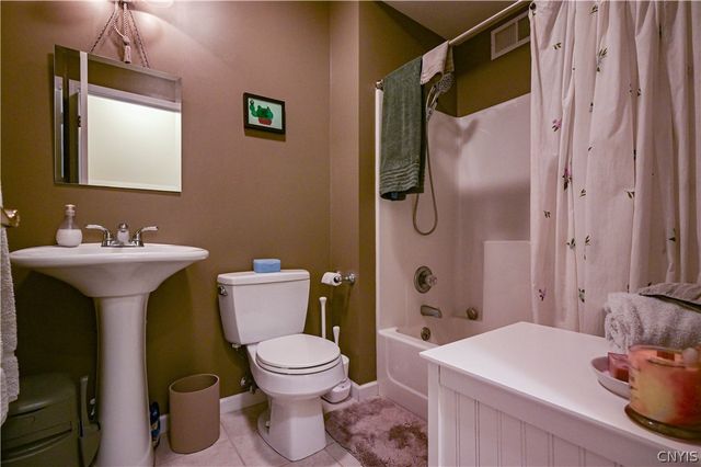 10599 Doyle Road, Deerfield, NY 13502