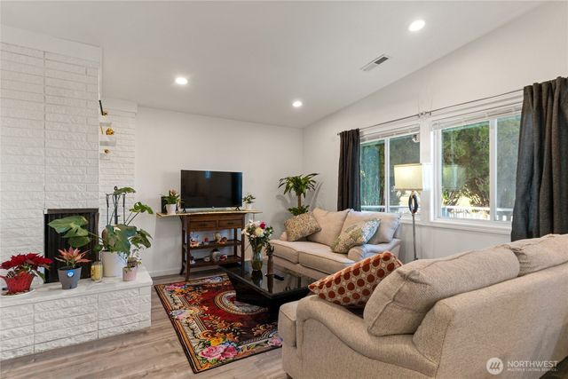 2427 W Texas Street, Moses Lake, WA 98837