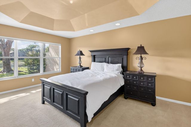 9870 Casa Mar Dr, Lake Worth, FL 33467