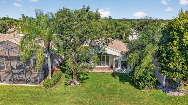 9870 Casa Mar Dr, Lake Worth, FL 33467