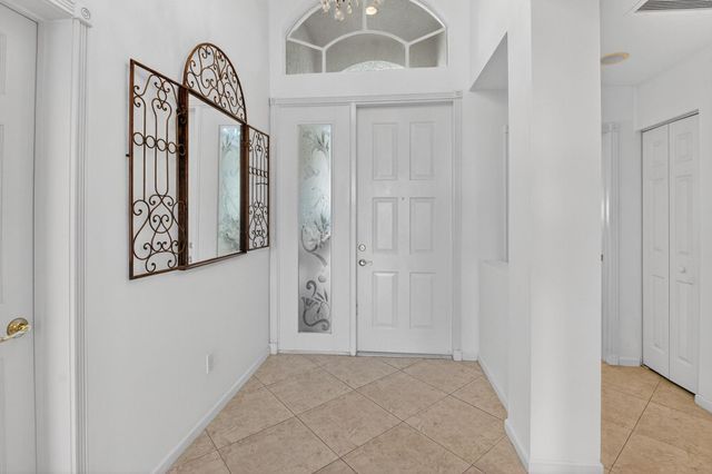 9870 Casa Mar Dr, Lake Worth, FL 33467