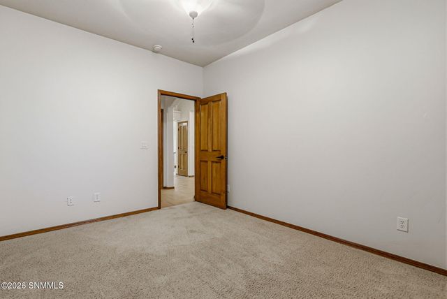 1927 San Fernando, Las Cruces, NM 88011