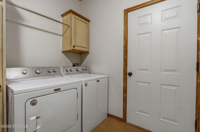 1927 San Fernando, Las Cruces, NM 88011