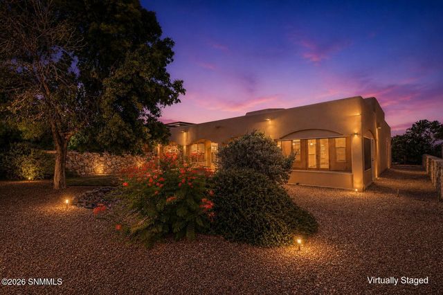 1927 San Fernando, Las Cruces, NM 88011