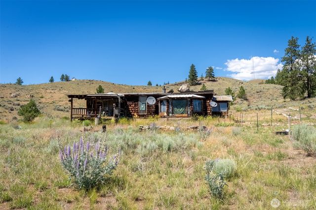 1287 State Route 20, Tonasket, WA 98855