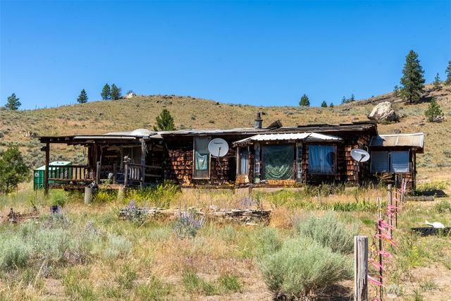 1287 State Route 20, Tonasket, WA 98855