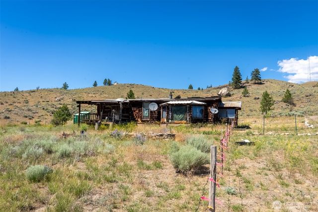 1287 State Route 20, Tonasket, WA 98855