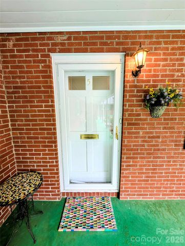 1014 SW Wright Street SW 5, Lenoir, NC 28645