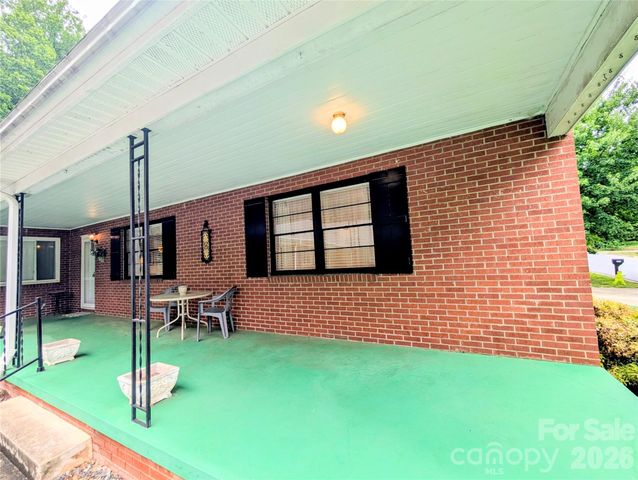 1014 SW Wright Street SW 5, Lenoir, NC 28645