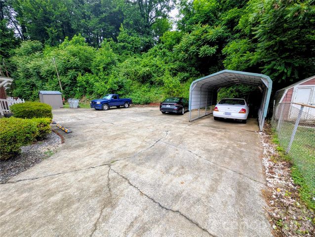 1014 SW Wright Street SW 5, Lenoir, NC 28645