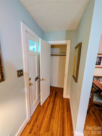 1014 SW Wright Street SW 5, Lenoir, NC 28645