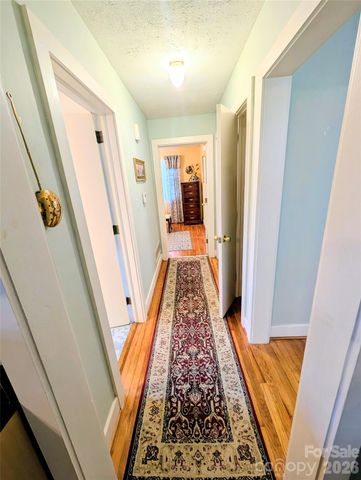1014 SW Wright Street SW 5, Lenoir, NC 28645