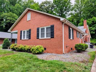 1014 SW Wright Street SW 5, Lenoir, NC 28645