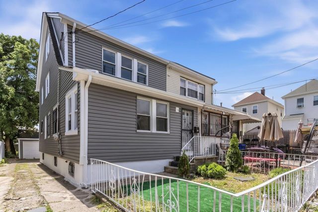 17138 105th Avenue, Jamaica, NY 11433