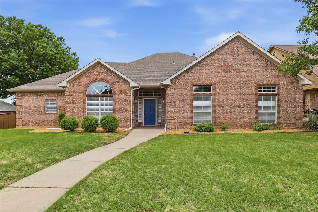 1146 Oakhurst Street, Denton, TX 76210