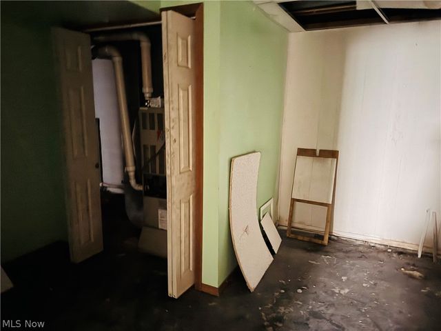 335 Sealock Avenue, Steubenville, OH 43952