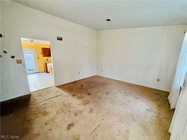 335 Sealock Avenue, Steubenville, OH 43952