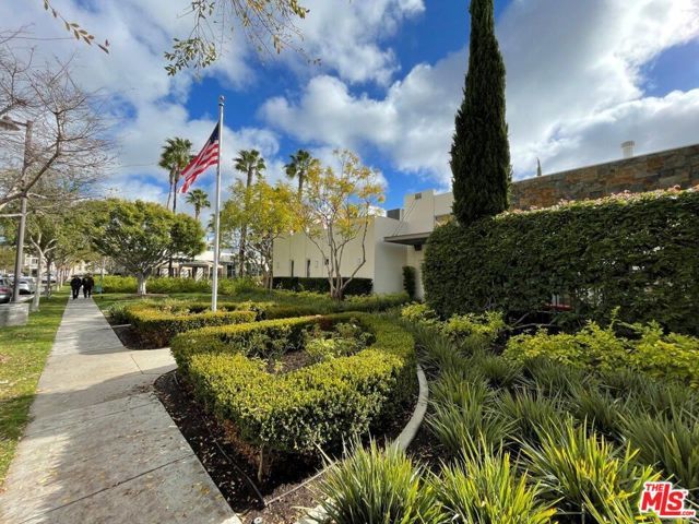 5552 Palm Drive, Hawthorne, CA 90250