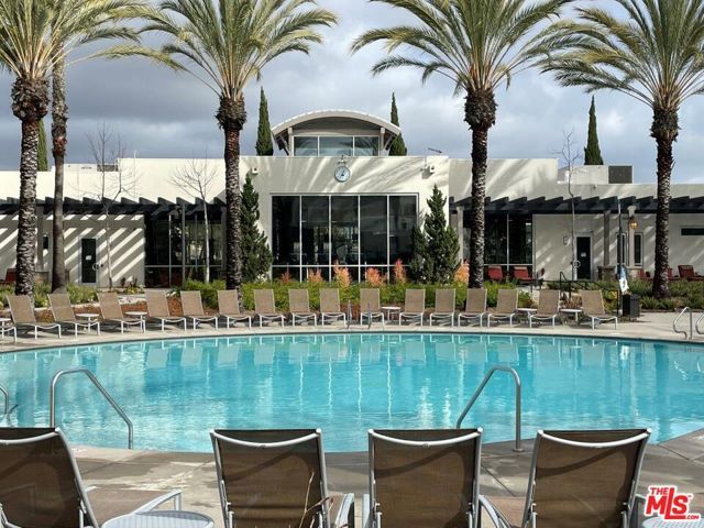 5552 Palm Drive, Hawthorne, CA 90250