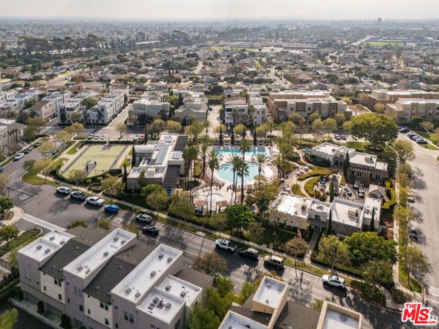 5552 Palm Drive, Hawthorne, CA 90250