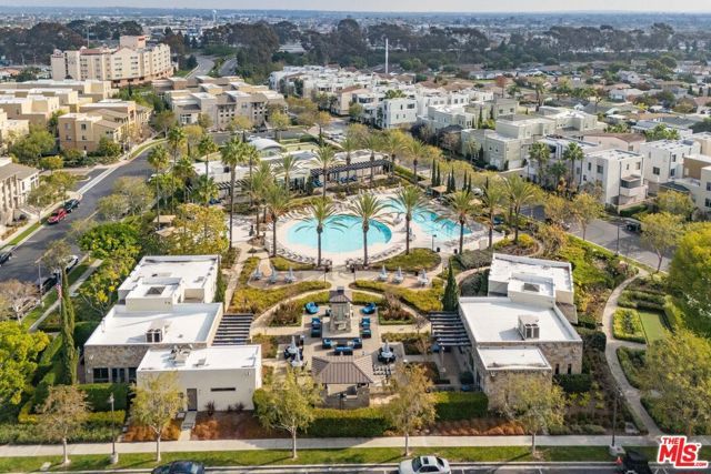 5552 Palm Drive, Hawthorne, CA 90250