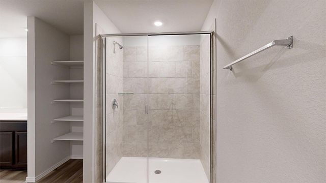 160 McNamara CT, Jarrell, TX 76537
