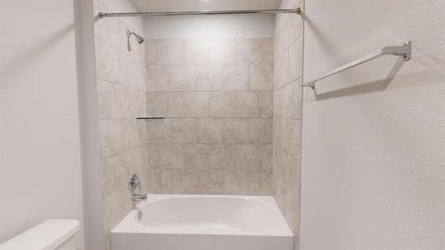 160 McNamara CT, Jarrell, TX 76537