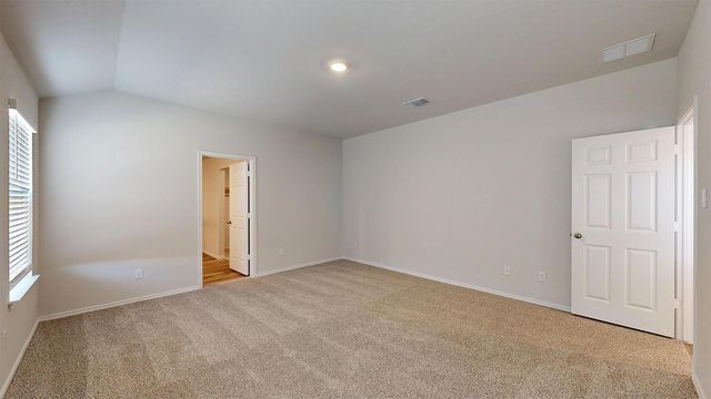 160 McNamara CT, Jarrell, TX 76537