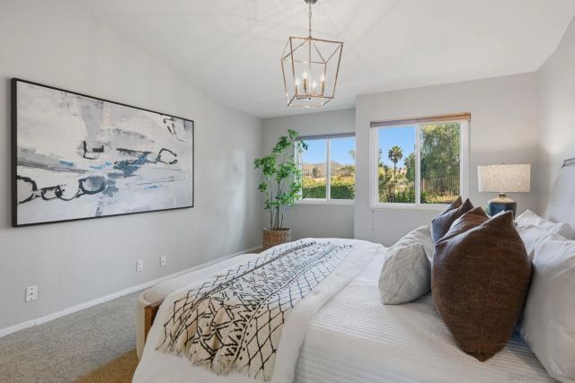 1157 Whispering Highlands Dr, Escondido, CA 92027