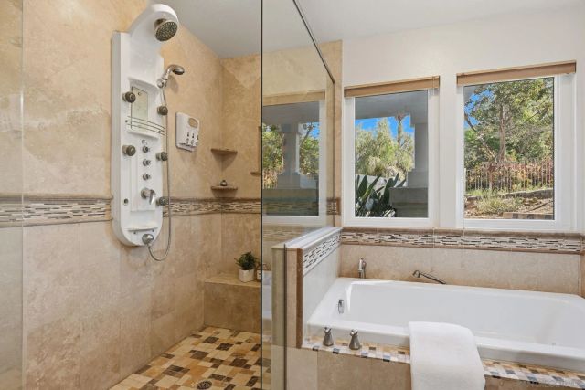 1157 Whispering Highlands Dr, Escondido, CA 92027