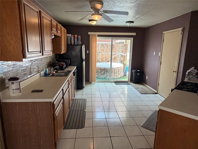 1423 Hunters Park Drive, Missouri City, TX 77489