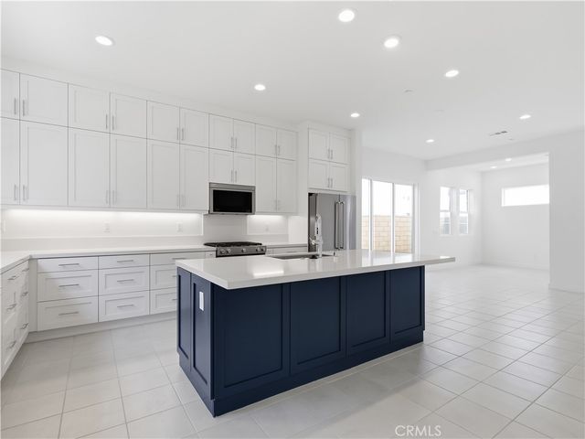 545 Canterbury Way, Montebello, CA 90640