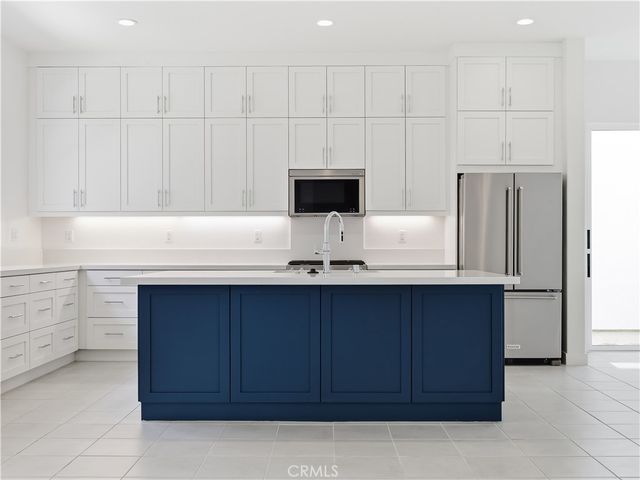 545 Canterbury Way, Montebello, CA 90640