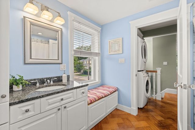 158 Lowell St, Arlington, MA 02474