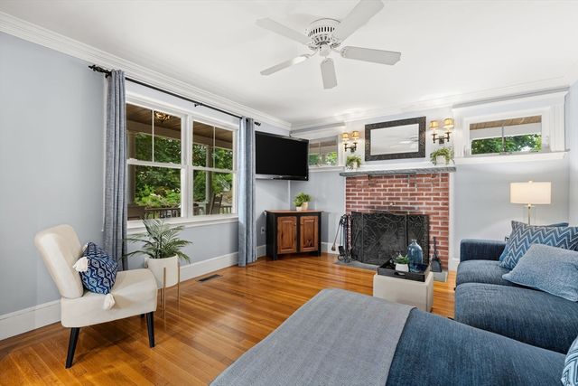 158 Lowell St, Arlington, MA 02474