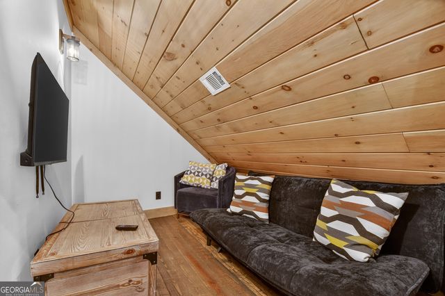 472 Overlook Drive, Blue Ridge, GA 30513