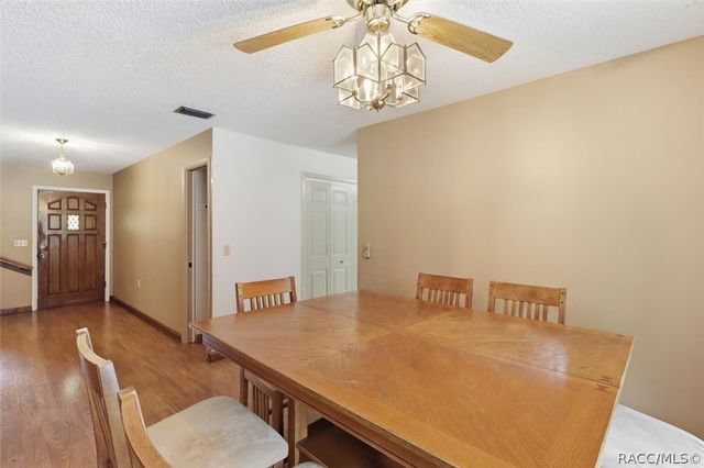 2799 W Live Oak Street, Lecanto, FL 34461