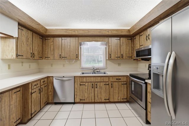 2799 W Live Oak Street, Lecanto, FL 34461