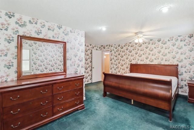 2799 W Live Oak Street, Lecanto, FL 34461