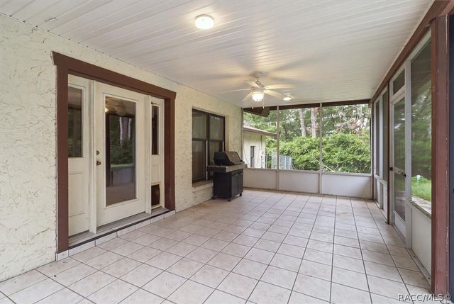 2799 W Live Oak Street, Lecanto, FL 34461