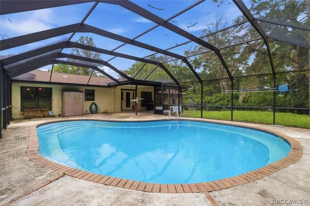 2799 W Live Oak Street, Lecanto, FL 34461