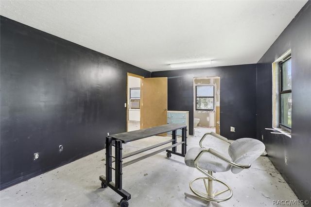 2799 W Live Oak Street, Lecanto, FL 34461