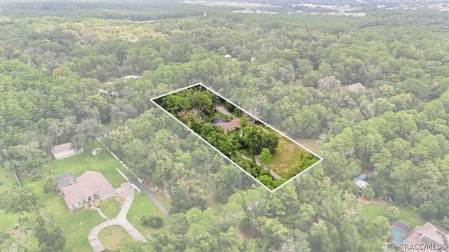 2799 W Live Oak Street, Lecanto, FL 34461