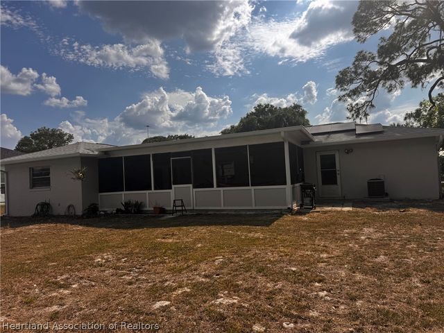 4226 Navarre Avenue, Sebring, FL 33872