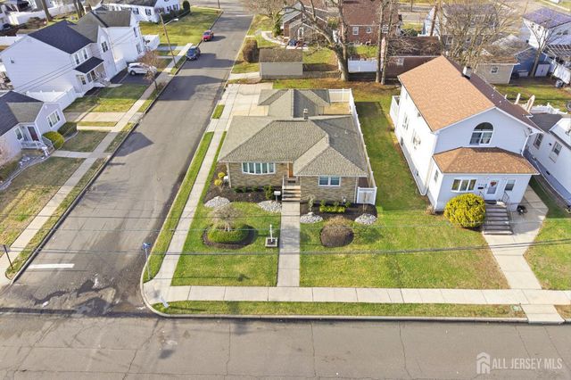 243 E Cherry Street E, Carteret, NJ 07008