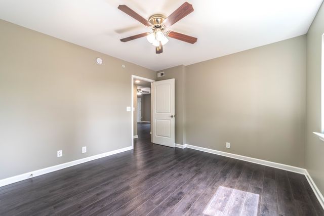 311 Hawkins Rd Apt I10, Clarksville, TN 37040